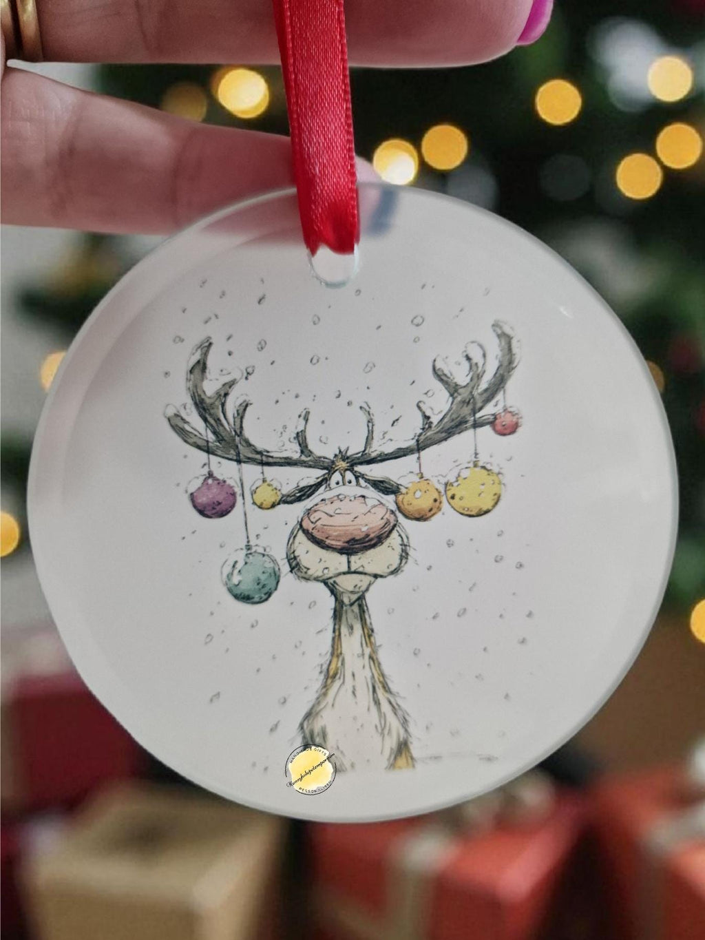 Highland Cow Christmas Bauble – Santa Hat Glass Ornament, Rustic Farmhouse Decor