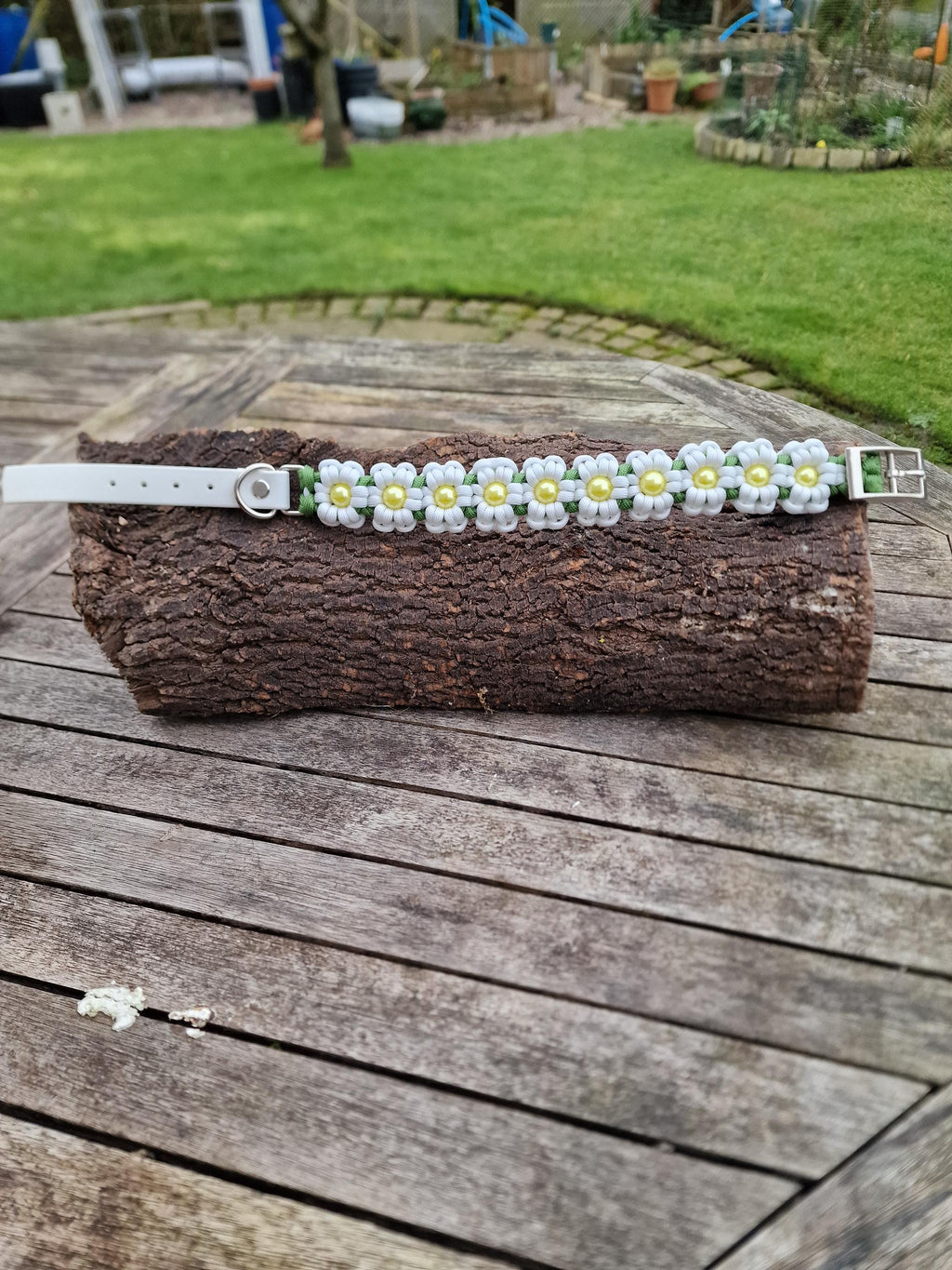 White Flower Paracord Dog Collar: Beaded Biothane, Adjustable
