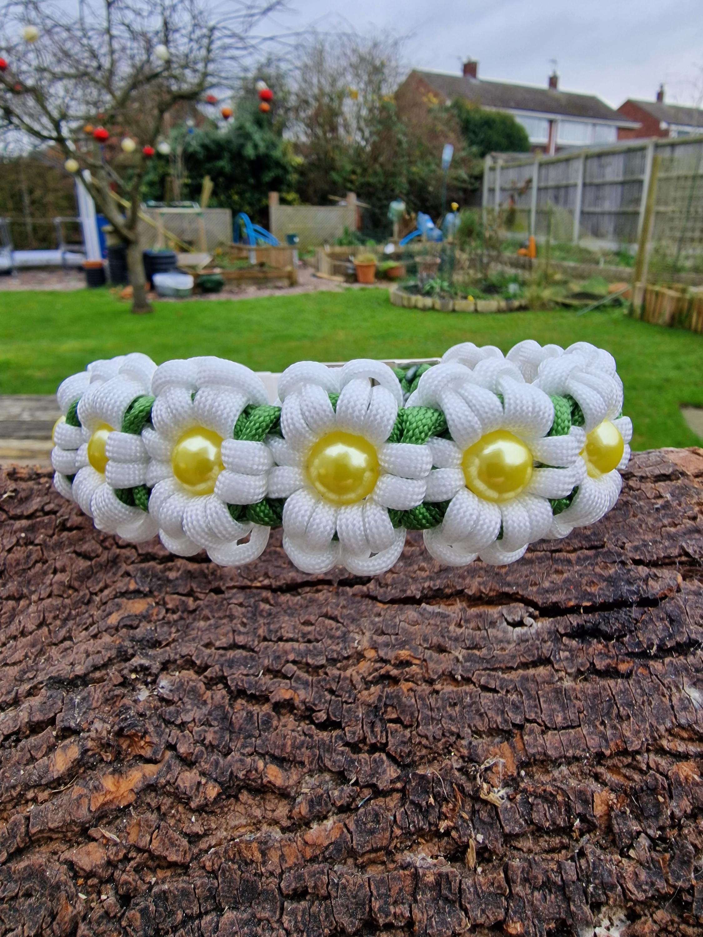 White Flower Paracord Dog Collar: Beaded Biothane, Adjustable